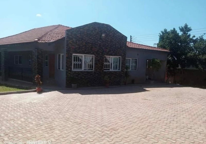 3-bedroom-house-for-rent-in-meanwood-chamba-valley-big-0