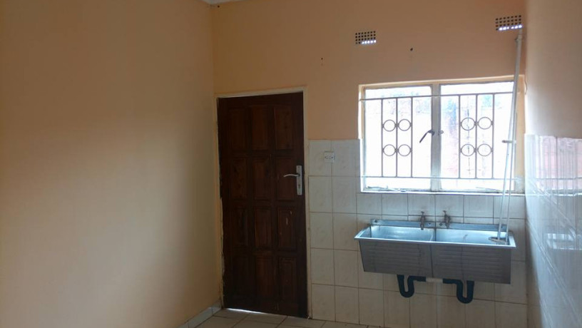 4-bedroom-house-for-rent-in-kalingalinga-big-1