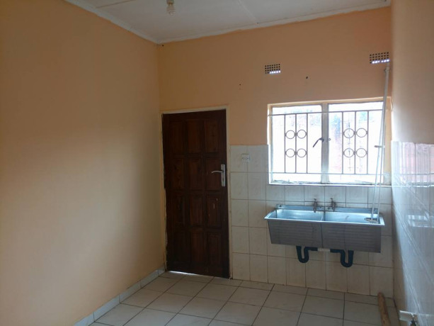 4-bedroom-house-for-rent-in-kalingalinga-big-1