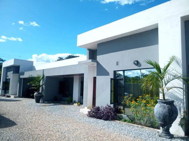 4-flats-for-sale-in-meanwood-ibex-big-0