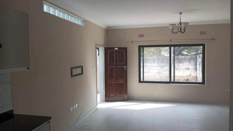 2-bedroom-flat-for-rent-in-rhodespark-big-1