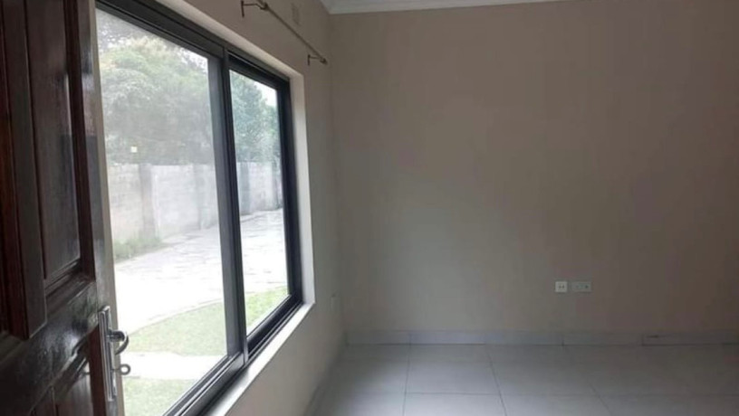 2-bedroom-flat-for-rent-in-rhodespark-big-4