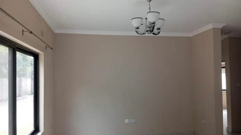 2-bedroom-flat-for-rent-in-rhodespark-big-3