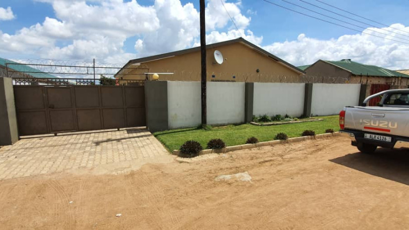 2-3-bedroom-house-for-sale-in-chalala-big-2