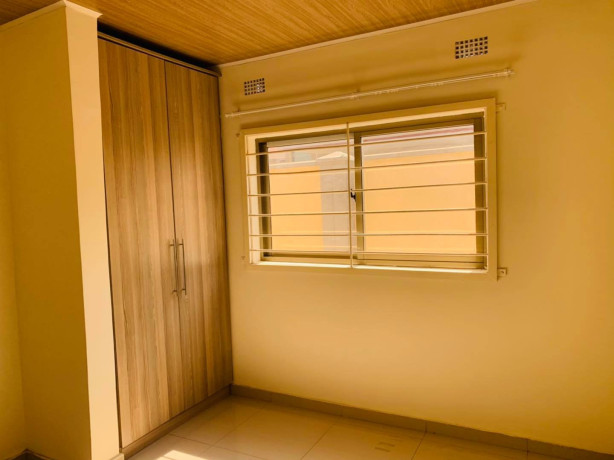 2-4-bedroom-apartments-for-sale-in-ibex-hill-big-5