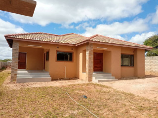 4 Bedroomed House For Sale In Ibex Hill