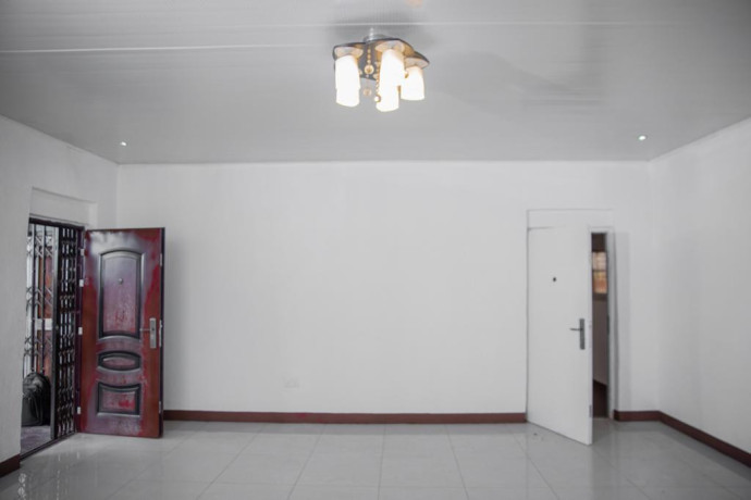 5-bedroom-house-for-sale-in-north-gate-big-6