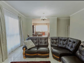 6-fully-furnished-apartments-for-sale-in-chudleigh