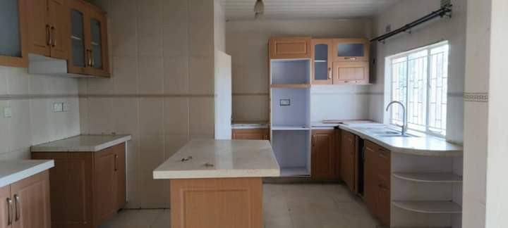 spacious-standalone-house-for-rent-in-ibex-meanwood-big-5