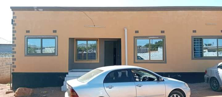 2-bedroom-flat-for-rent-in-chalala-big-0