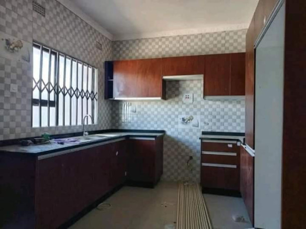 3-bedroom-flat-for-rent-in-new-kasama-big-7