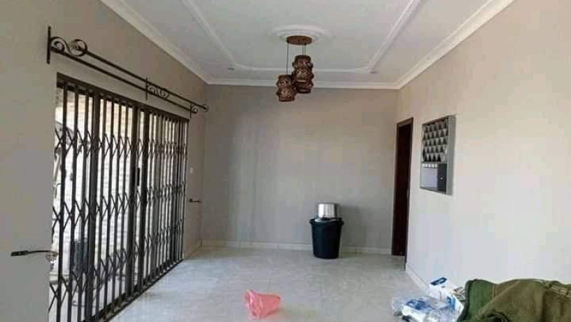 3-bedroom-flat-for-rent-in-chalala-big-1