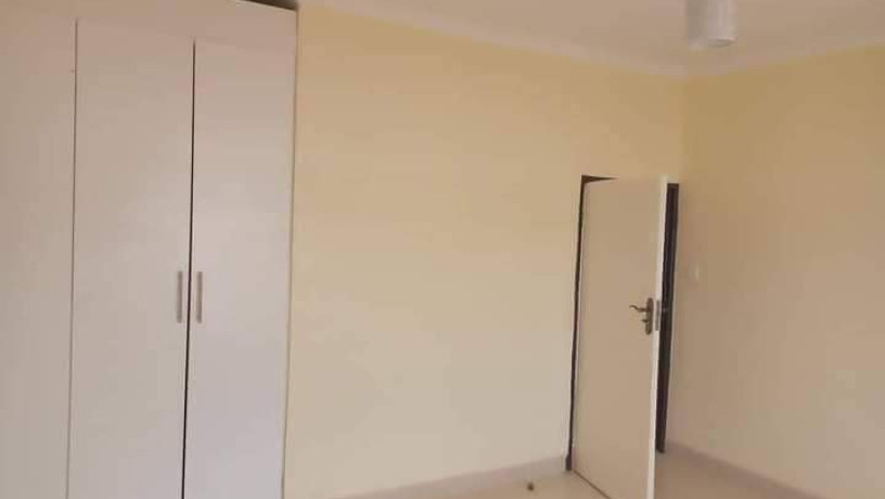 2-bedroom-flat-for-rent-in-chalala-big-4