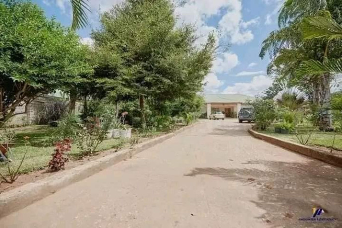 4-bedroom-house-for-sale-in-woodlands-big-0