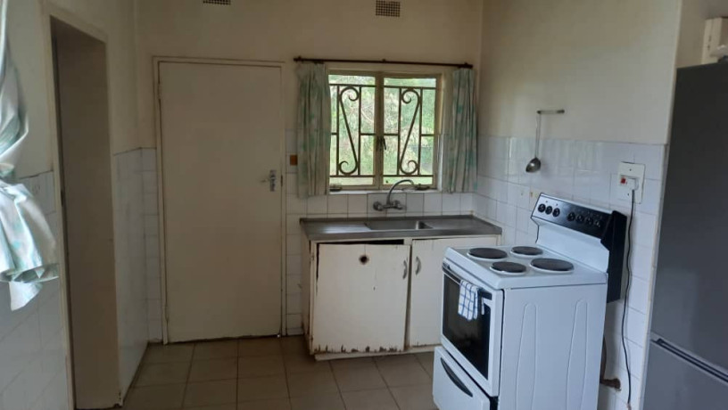 3-bedroom-house-for-sale-in-woodlands-big-8