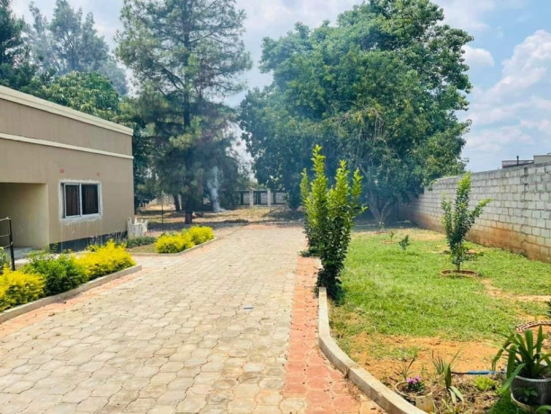 commercial-property-for-sale-in-ibex-hill-big-3