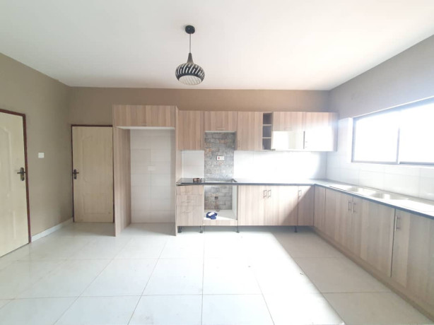 houses-for-sale-in-new-kasama-big-4