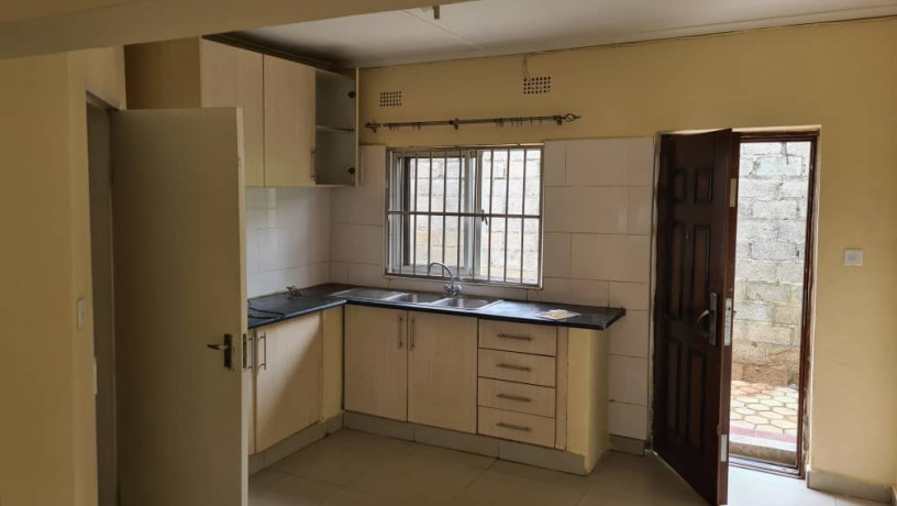 42-bedroom-flats-for-sale-in-salama-park-big-3