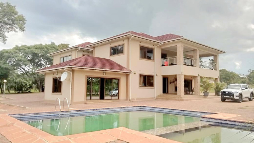 5-bedroom-house-for-sale-in-new-kasama-big-0