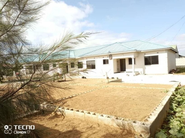 32-bedroom-flats-for-sale-in-chalala-big-8