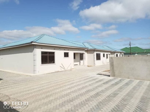 32-bedroom-flats-for-sale-in-chalala-big-4