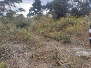 20m-by-35m-plot-for-sale-in-10-miles