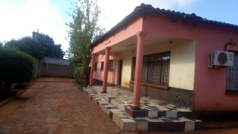 4-bedroom-house-for-sale-in-chalala-big-3