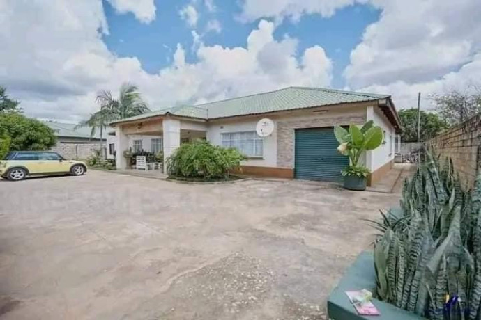 4-bedroom-house-for-sale-in-woodlands-big-0