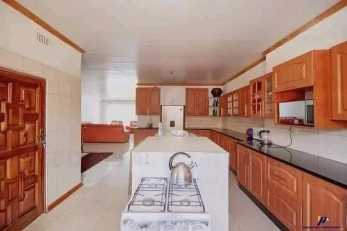 4-bedroom-house-for-sale-in-woodlands-big-1