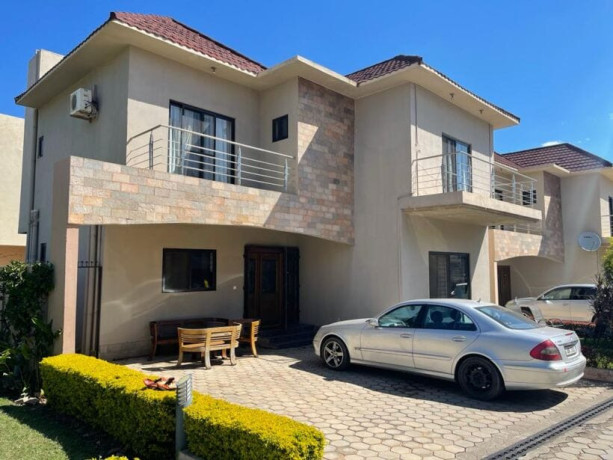 3-bedroom-flat-for-sale-in-roma-big-4