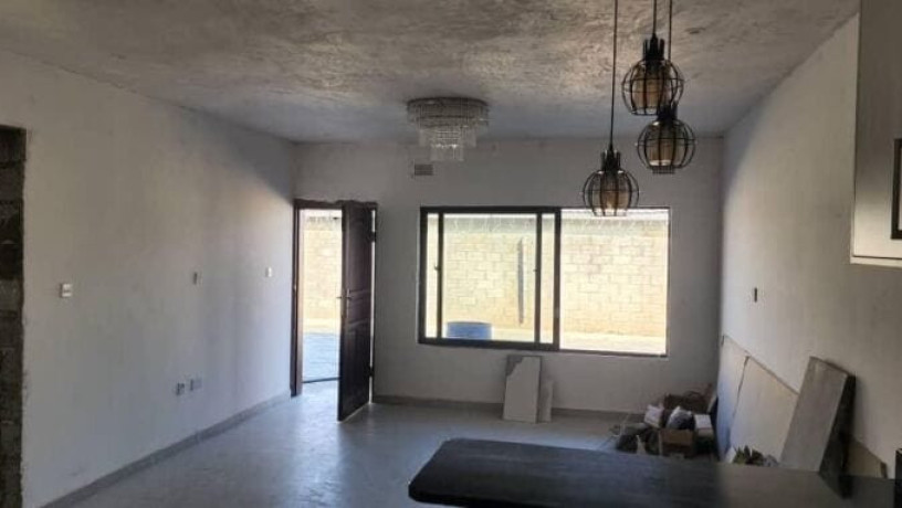 3-bedroom-flat-for-rent-in-silverest-big-7