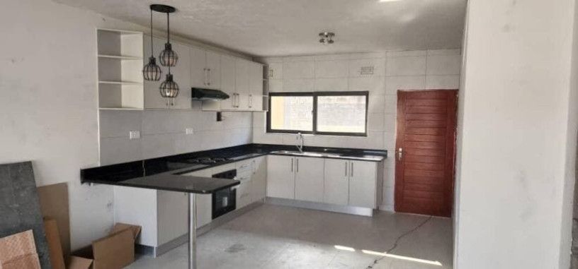 3-bedroom-flat-for-rent-in-silverest-big-4