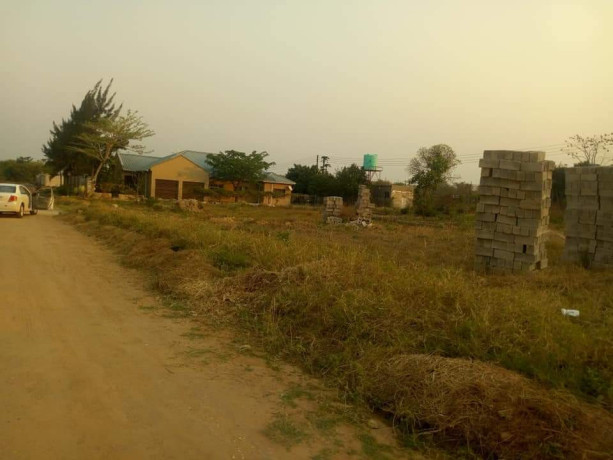 prime-plot-for-sale-in-waterfalls-big-1