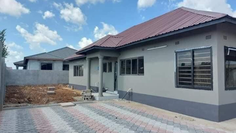 3-bedroom-house-for-sale-in-new-kasama-big-3