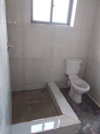 3-bedroom-flat-for-rent-in-lilayi-big-8