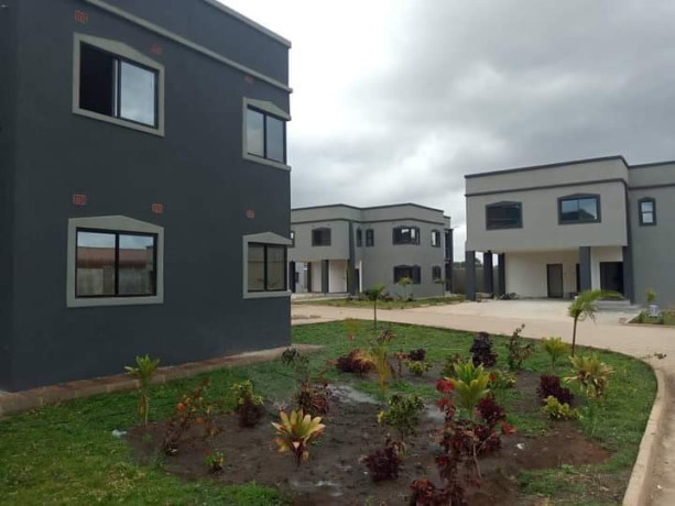 4-bedroom-house-for-sale-in-makeni-big-1