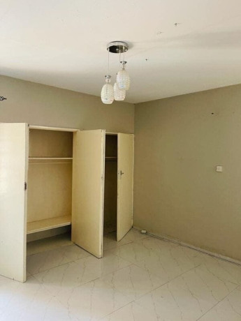 3-bedroom-flat-for-sale-in-longacres-big-7