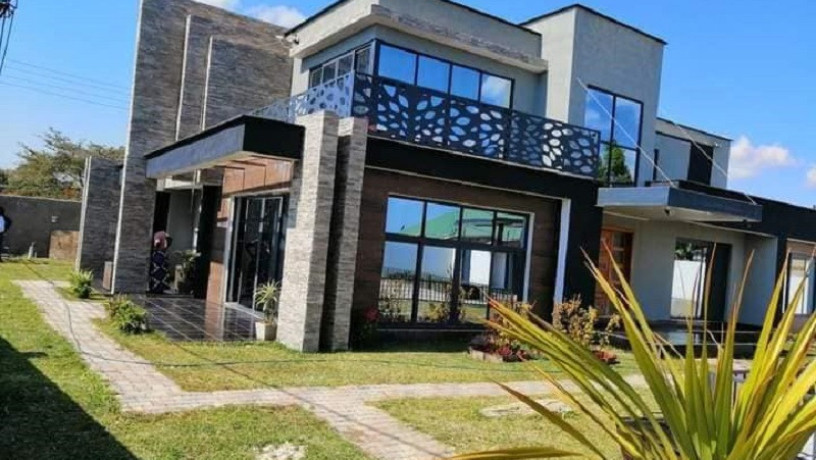 4-bedroom-house-for-sale-in-waterfalls-big-1