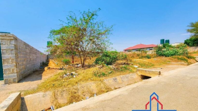 18m-by-30m-plot-for-sale-in-salama-park-big-0