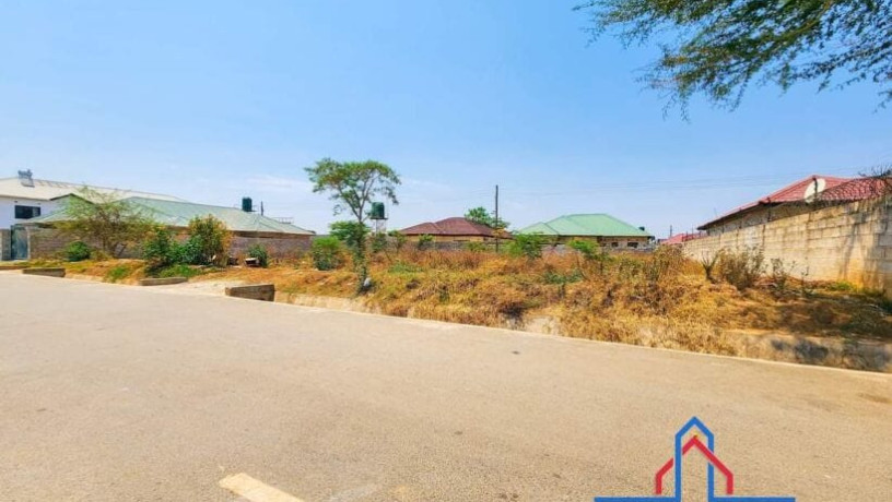 18m-by-30m-plot-for-sale-in-salama-park-big-4