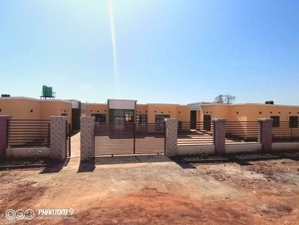 3-bedroom-apartments-for-sale-in-ibex-hill-big-0