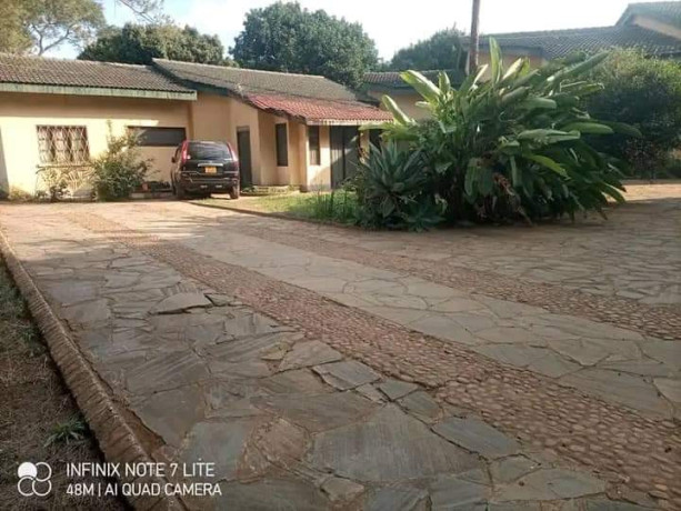 property-for-sale-in-makeni-big-7