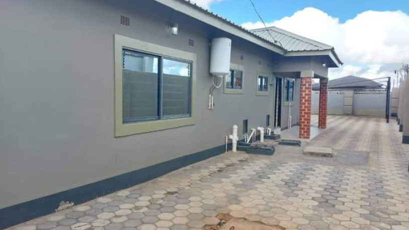 3-bedroom-house-for-sale-in-new-kasama-big-3