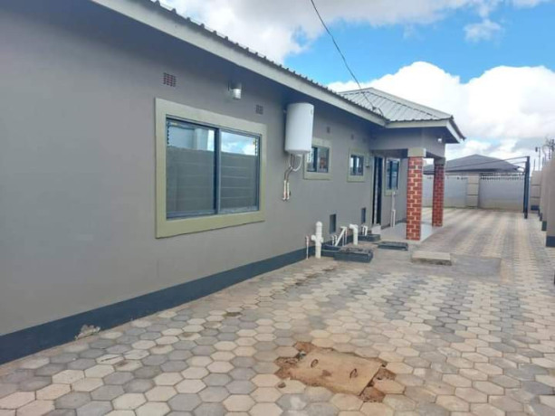 3-bedroom-house-for-sale-in-new-kasama-big-3
