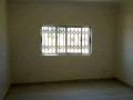 3-bedroom-flat-for-rent-in-makeni-small-3