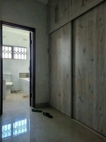 3-bedroom-flats-for-rent-in-new-kasama-big-4