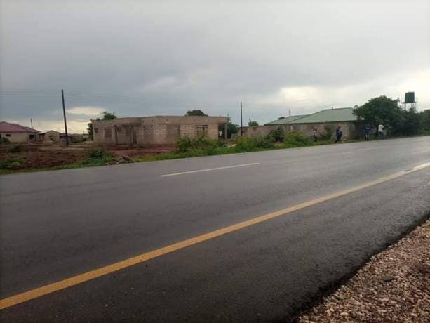 3-bedroom-incomplete-house-for-sale-in-chalala-big-3
