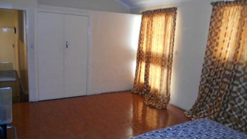 spacious-four-bedroom-property-in-northrise-ndola-big-3