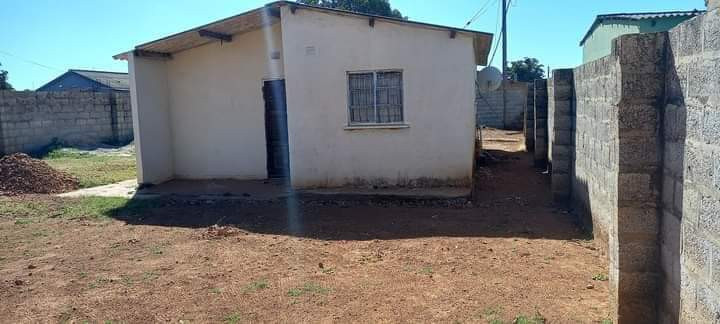 3-bedroom-house-for-sale-in-chelstone-big-2