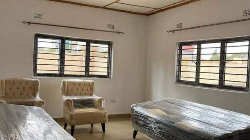 3-bedroom-flat-for-rent-in-lilayi-big-7